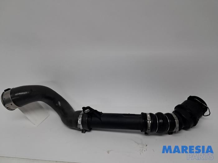 Gebrauchte Intercooler Schlauch Renault Kangoo Express (FW) 1.5 dCi 110 Preis € 83,49 Mit Mehrwertsteuer angeboten von Maresia Parts