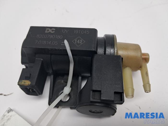 Usagé Régulateur pression turbo Opel Vivaro 1.6 CDTI 95 Euro 6 Prix € 23,60 Prix TTC proposé par Maresia Parts