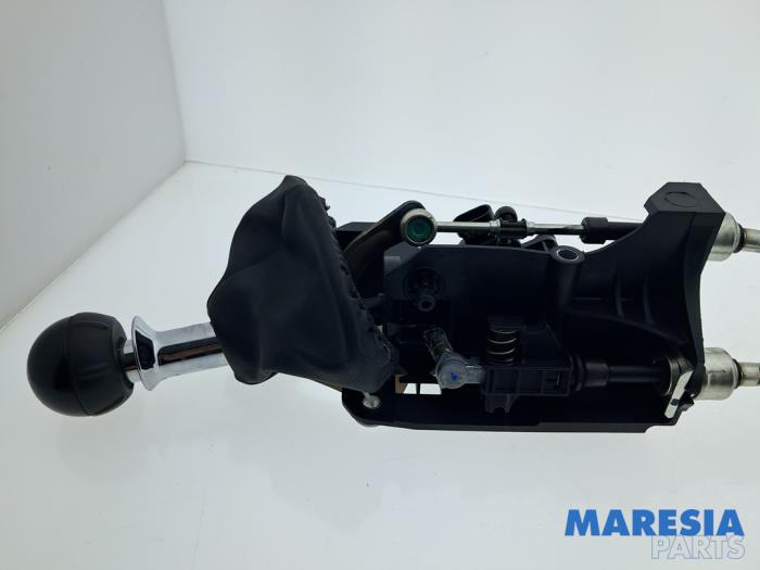Begagnade Växelspak Fiat 500 (312) 1.2 Pris € 50,00 Marginaltabell erbjuds av Maresia Parts