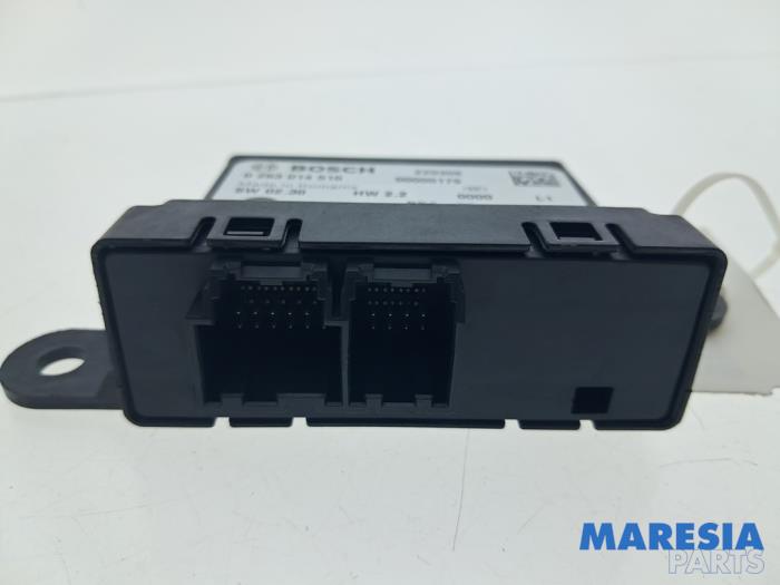 Begagnade PDC-modul Fiat 500e (332) 42 kWh 3+1 Pris € 39,99 Marginaltabell erbjuds av Maresia Parts