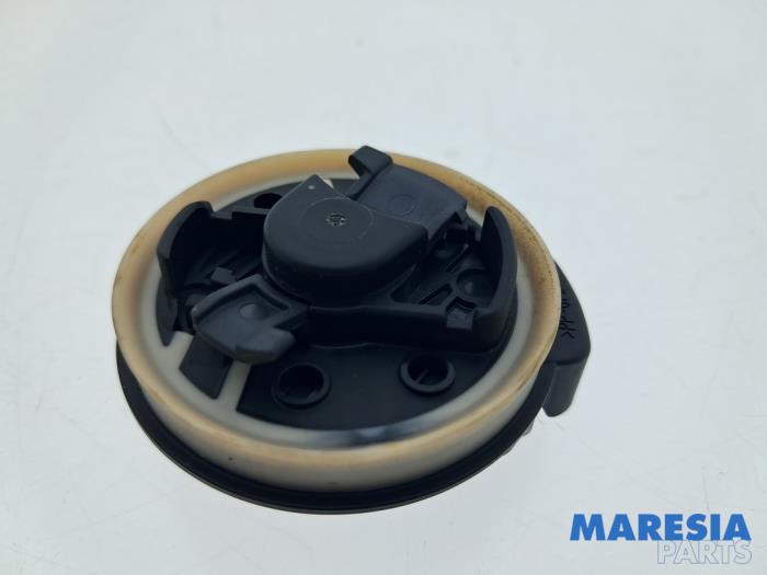Begagnade Sensor (övriga) Fiat 500e (332) 42 kWh 3+1 Pris € 19,99 Marginaltabell erbjuds av Maresia Parts