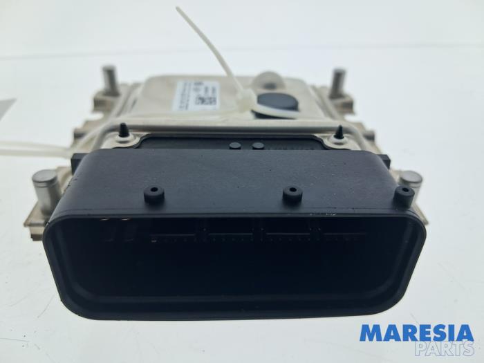 Gebrauchte Adblue Steuergerät Renault Trafic (1FL/2FL/3FL/4FL) 1.6 dCi 95 Preis € 181,50 Mit Mehrwertsteuer angeboten von Maresia Parts