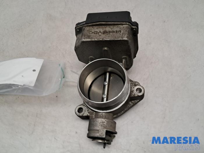 Usagé Boitier papillon Citroen C5 III Tourer (RW) 2.0 16V Prix € 47,50 Règlement à la marge proposé par Maresia Parts