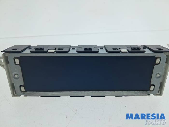 Used Interior display Citroen Berlingo 1.6 BlueHDI 75 Price € 42,35 Inclusive VAT offered by Maresia Parts