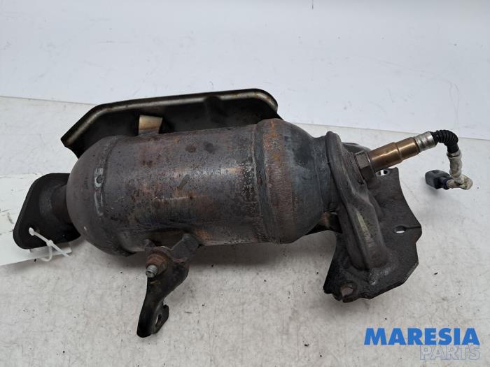 Używane Katalizator Peugeot 107 1.0 12V Cena na żądanie oferowane przez Maresia Parts
