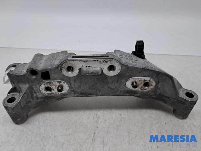 Used Engine mount Citroen C4 Grand Picasso (3A) 1.2 12V PureTech 130 Price € 19,95 Margin scheme offered by Maresia Parts