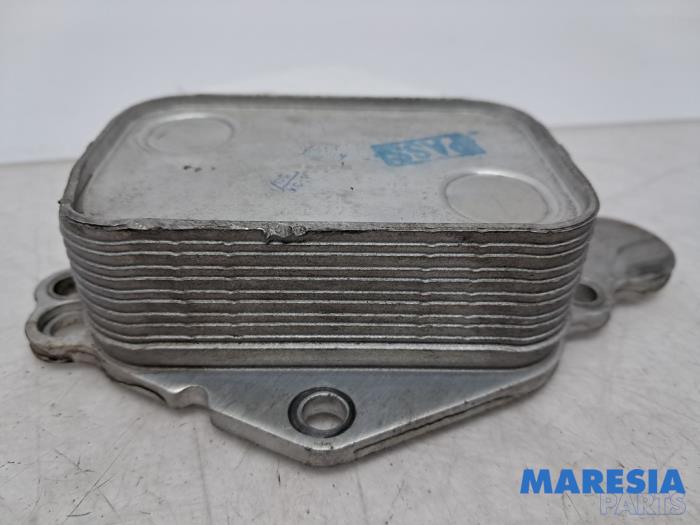 Gebrauchte Ölkühler Peugeot 308 SW (L4/L9/LC/LJ/LR) 1.2 12V e-THP PureTech 110 Preis € 19,50 Margenregelung angeboten von Maresia Parts