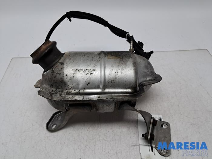 Gebrauchte Katalysator Opel Movano 2.2 D 140 Preis € 361,79 Mit Mehrwertsteuer angeboten von Maresia Parts