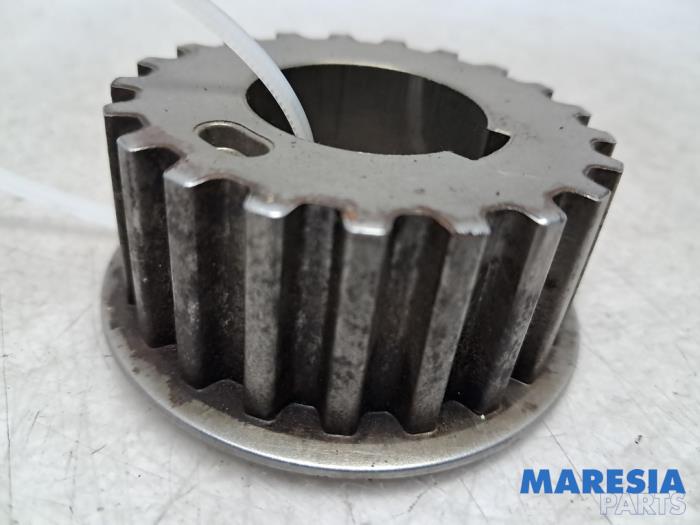 Begagnade Vevaxeldrev Opel Movano 2.2 D 140 Pris € 42,35 Inklusive moms erbjuds av Maresia Parts