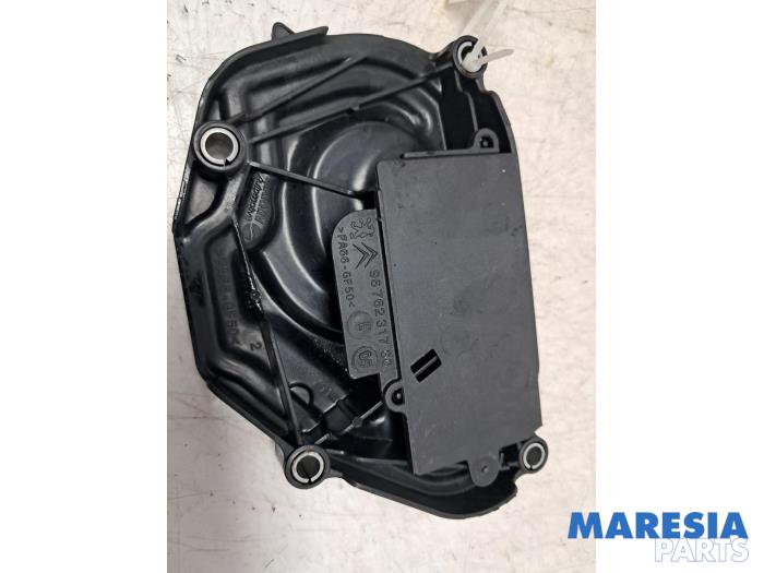 Usagé Couvercle de distribution Citroen C3 (SC) 1.2 VTi 82 12V Prix € 19,95 Règlement à la marge proposé par Maresia Parts