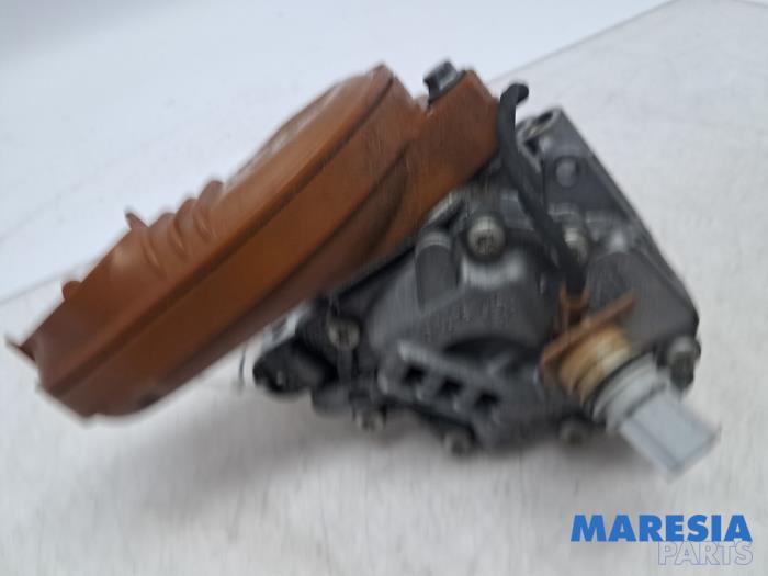 Gebrauchte Ölpumpe Renault Captur I (2R) 1.2 TCE 16V EDC Preis € 40,00 Margenregelung angeboten von Maresia Parts