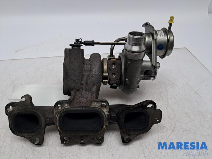 Gebrauchte Turbo Renault Captur I (2R) 1.2 TCE 16V EDC Preis € 300,00 Margenregelung angeboten von Maresia Parts