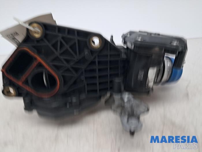 Gebrauchte Drosselklappengehäuse Renault Trafic (1FL/2FL/3FL/4FL) 1.6 dCi 95 Preis € 119,79 Mit Mehrwertsteuer angeboten von Maresia Parts