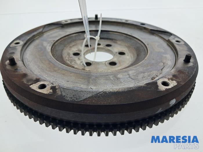 Used Flywheel Peugeot 208 I (CA/CC/CK/CL) 1.2 Vti 12V PureTech 82 Price € 59,00 Margin scheme offered by Maresia Parts