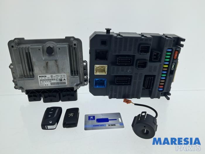 Used Engine management computer Peugeot 207 CC (WB) 1.6 16V Price € 229,99 Margin scheme offered by Maresia Parts
