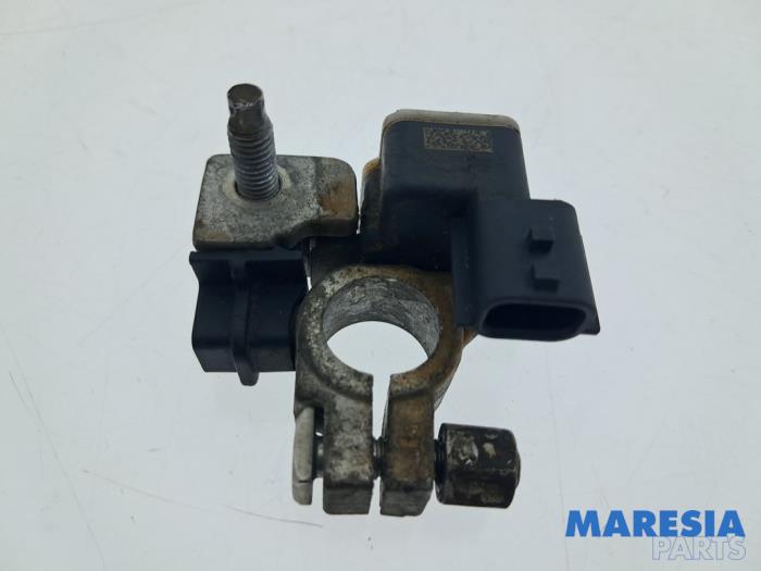 Begagnade Batterisensor Renault Clio IV Estate/Grandtour (7R) 0.9 Energy TCE 90 12V Pris € 55,00 Marginaltabell erbjuds av Maresia Parts