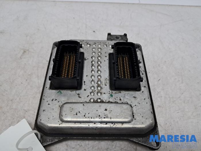 Used Engine management computer Opel Astra H SW (L35) 1.6 16V Twinport Price € 89,99 Margin scheme offered by Maresia Parts
