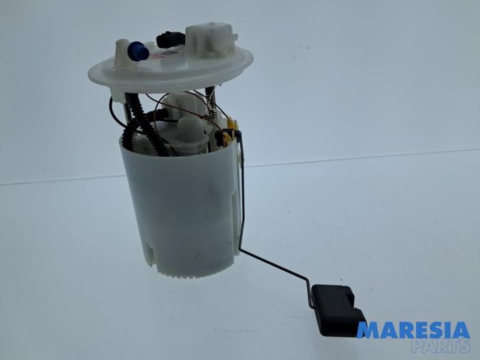 Gebrauchte Kraftstoffpumpe Elektrisch Renault Megane IV (RFBB) 1.6 GT Energy TCe 205 EDC Preis € 85,00 Margenregelung angeboten von Maresia Parts