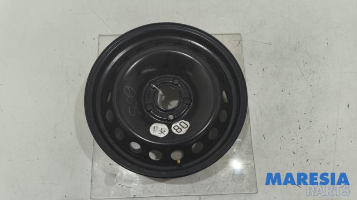 Używane Obrecz Renault Megane III CC (EZ) 1.4 16V TCe 130 Cena € 30,00 Procedura marży oferowane przez Maresia Parts