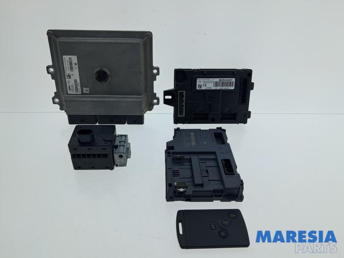 Used Engine management computer Renault Clio IV Estate/Grandtour (7R) 0.9 Energy TCE 12V Price € 275,00 Margin scheme offered by Maresia Parts