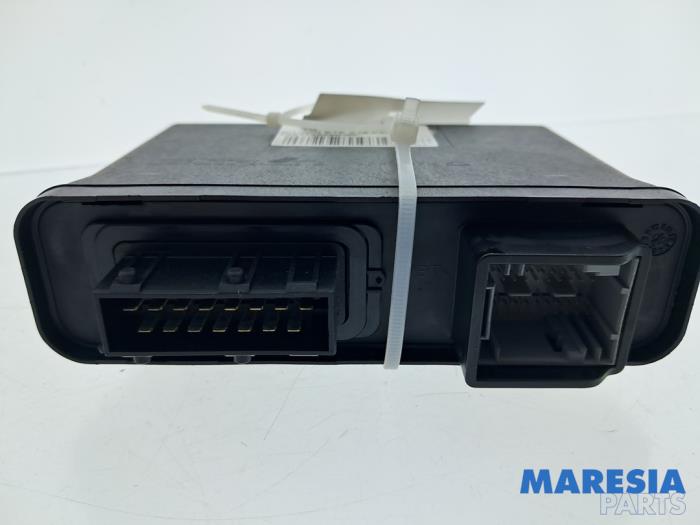 Used Convertible computer Peugeot 207 CC (WB) 1.6 16V Price € 159,99 Margin scheme offered by Maresia Parts