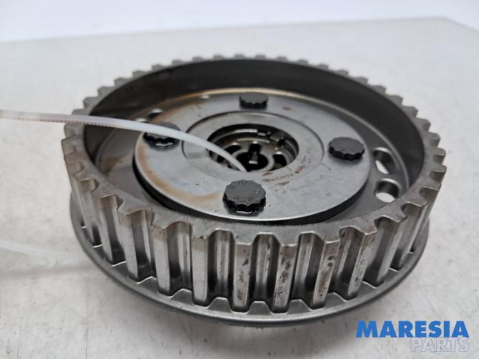 Begagnade Kamaxeldrev Citroen C3 (SX/SW) 1.2 Vti 12V PureTech Pris € 65,00 Marginaltabell erbjuds av Maresia Parts