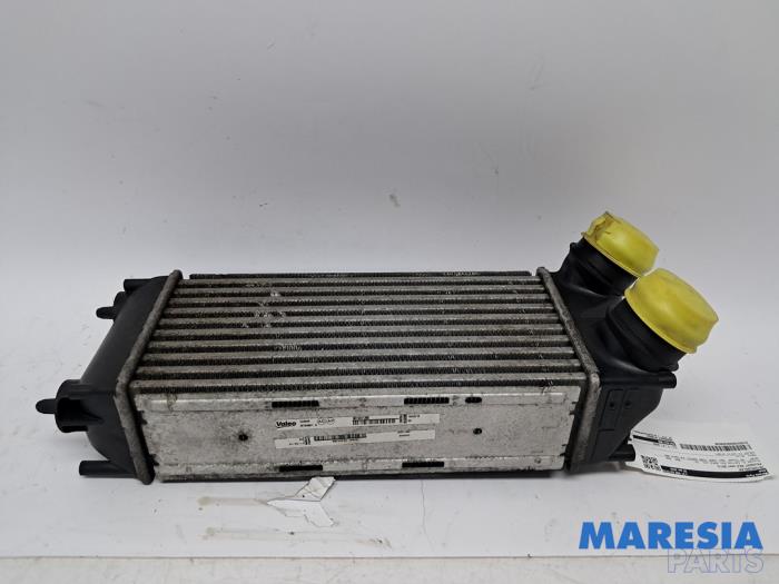 Usados Intercooler Peugeot RCZ (4J) 1.6 16V THP Precio € 35,00 Norma de margen ofrecido por Maresia Parts