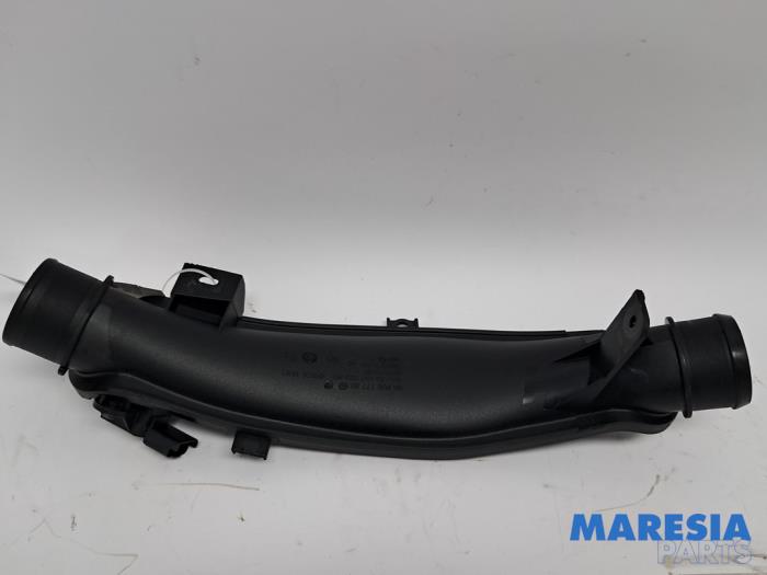 Intercooler Rohr Peugeot RCZ (4J), 2010 / 2015 1.6 16V THP, Coupe, 2-tr, Benzin, 1.598cc, 115kW (156pk), FWD, EP6CDT; 5FV, 2010-03 / 2015-12, 4J5FV (Gebraucht)