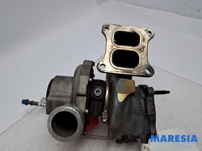 Używane Turbo Alfa Romeo Giulia (952) 2.0 T 16V Cena € 300,00 Procedura marży oferowane przez Maresia Parts