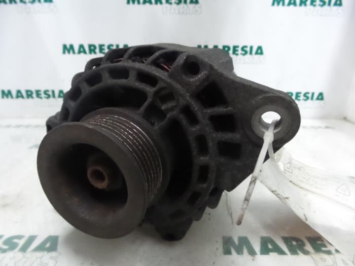 Used Dynamo Alfa Romeo 166 2.0 Twin Spark 16V Price € 50,00 Margin scheme offered by Maresia Parts