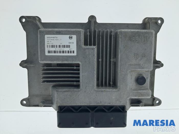 Used Engine management computer Alfa Romeo Giulia (952) 2.0 T 16V Price € 350,00 Margin scheme offered by Maresia Parts