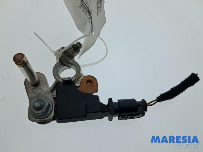 Begagnade Batterisensor Alfa Romeo Giulia (952) 2.0 T 16V Pris € 60,00 Marginaltabell erbjuds av Maresia Parts