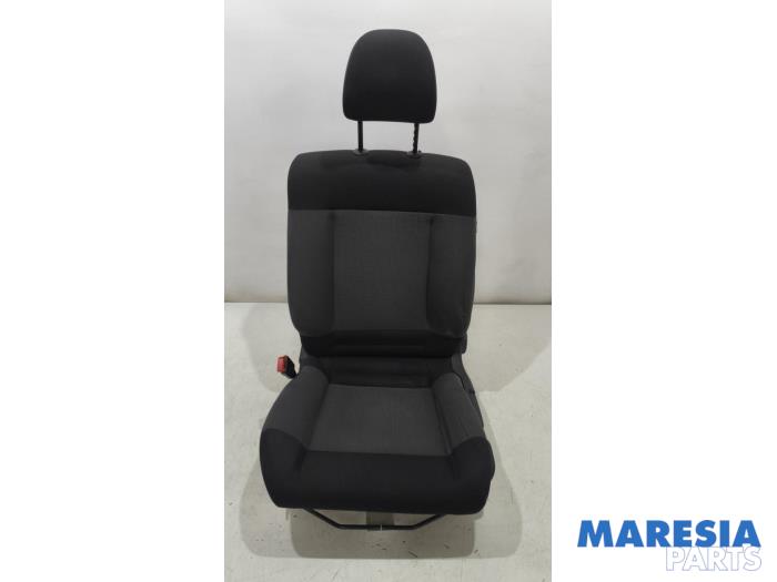 Gebrauchte Sitz links Citroen C4 Cactus (0B/0P) 1.6 Blue Hdi 100 Preis € 119,99 Margenregelung angeboten von Maresia Parts