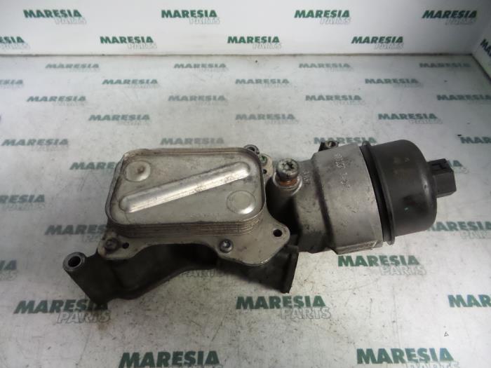 Gebrauchte Ölfilterhalter Fiat Fiorino (225) 1.3 JTD 16V Multijet Preis € 108,90 Mit Mehrwertsteuer angeboten von Maresia Parts