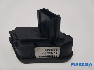 On-board computer controller from a Alfa Romeo Giulietta (940) 1.4 TB 16V MultiAir 2010