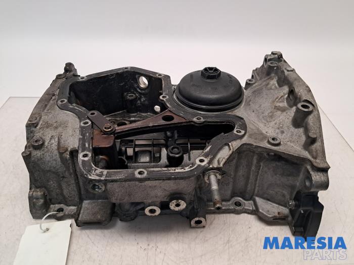 Gebrauchte Ölwanne Renault Megane IV Estate (RFBK) 1.3 TCE 140 16V Preis € 105,00 Margenregelung angeboten von Maresia Parts