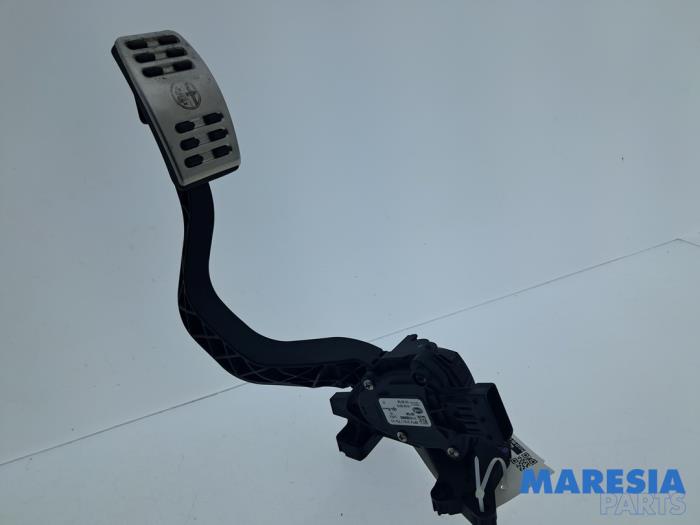 Gebrauchte Gaspedal Alfa Romeo Giulietta (940) 1.4 TB 16V MultiAir Preis € 29,95 Margenregelung angeboten von Maresia Parts