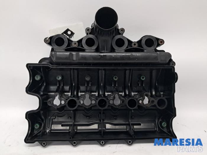 Gebrauchte Ventildeckel Renault Trafic New (FL) 2.5 dCi 16V 145 Preis € 151,25 Mit Mehrwertsteuer angeboten von Maresia Parts