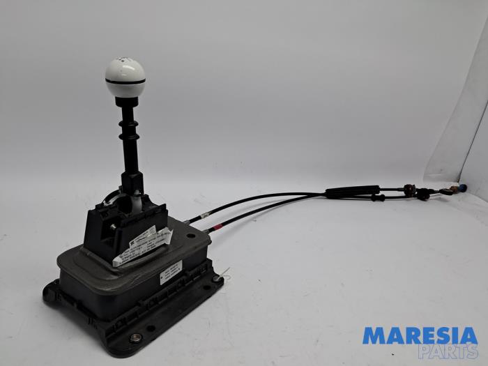 Begagnade Växelspak Alfa Romeo Giulietta (940) 1.4 TB 16V MultiAir Pris € 39,95 Marginaltabell erbjuds av Maresia Parts