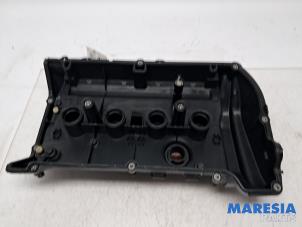 Ventildeckel van een Citroën C5 Aircross I (A4/AC/AJ/AR) 1.6 Hybrid 225 16V 2022