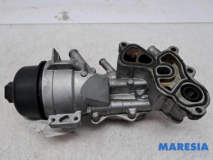 Gebrauchte Ölfiltergehäuse Citroen C5 Aircross I (A4/AC/AJ/AR) 1.6 Hybrid 225 16V Preis € 108,84 Mit Mehrwertsteuer angeboten von Maresia Parts