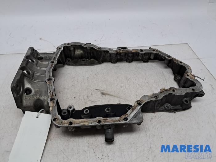Gebrauchte Ölwanne Toyota ProAce 2.0 D-4D 122 16V Worker Preis € 78,59 Mit Mehrwertsteuer angeboten von Maresia Parts