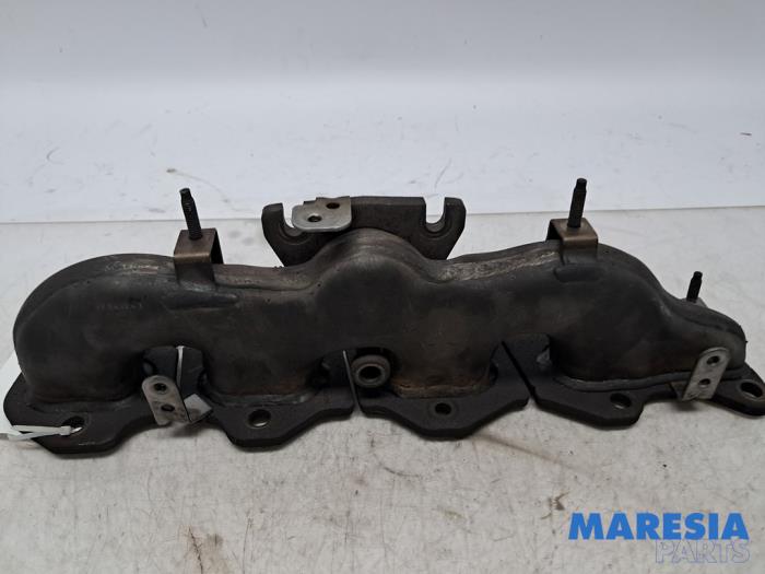 Gebrauchte Abgaskrümmer Toyota ProAce 2.0 D-4D 122 16V Worker Preis € 48,34 Mit Mehrwertsteuer angeboten von Maresia Parts