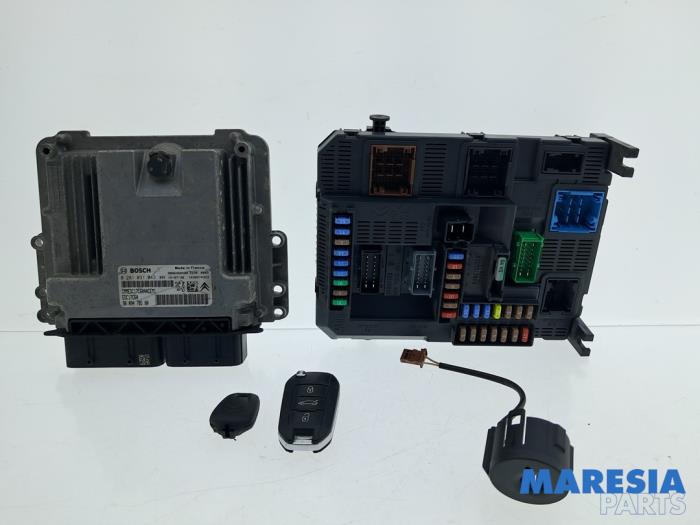 Used Engine management computer Citroen C4 Cactus (0B/0P) 1.6 Blue Hdi 100 Price € 315,00 Margin scheme offered by Maresia Parts