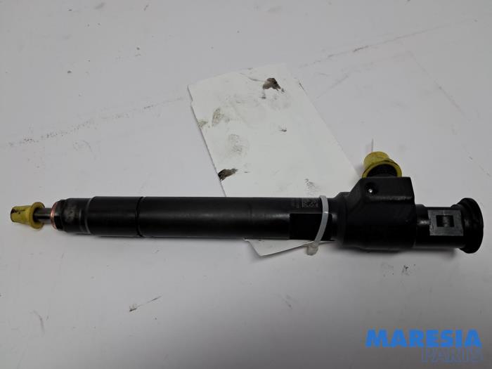 Usagé Injecteurs Opel Vivaro Combi 2.0 CDTI 180 Prix € 121,00 Prix TTC proposé par Maresia Parts