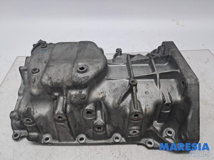 Gebrauchte Ölwanne Renault Trafic (1FL/2FL/3FL/4FL) 1.6 dCi 125 Twin Turbo Preis € 120,99 Mit Mehrwertsteuer angeboten von Maresia Parts