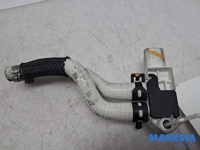 Begagnade Partikelfiltersensor Renault Trafic (1FL/2FL/3FL/4FL) 1.6 dCi 95 Pris € 22,98 Inklusive moms erbjuds av Maresia Parts