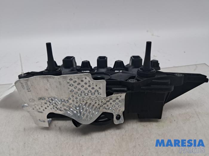 Usagé Ventilation carter Renault Trafic (1FL/2FL/3FL/4FL) 1.6 dCi 95 Prix € 48,34 Prix TTC proposé par Maresia Parts