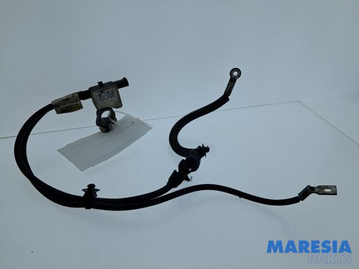 Begagnade Batterisensor Peugeot 308 CC (4B) 1.6 16V THP 155 Pris € 35,00 Marginaltabell erbjuds av Maresia Parts