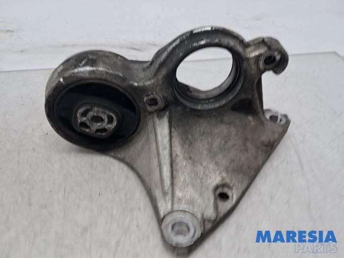 Used Engine mount Peugeot 307 CC (3B) 2.0 16V Price € 95,40 Margin scheme offered by Maresia Parts